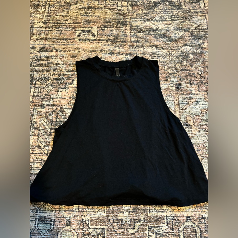 Carbon 38 Muscle Crop Top Small
